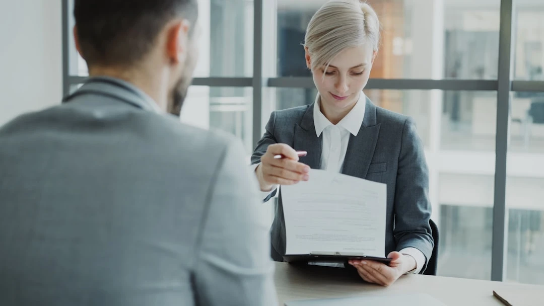 Background Check nhân sự: Quy trình kiểm tra lý lịch ứng viên